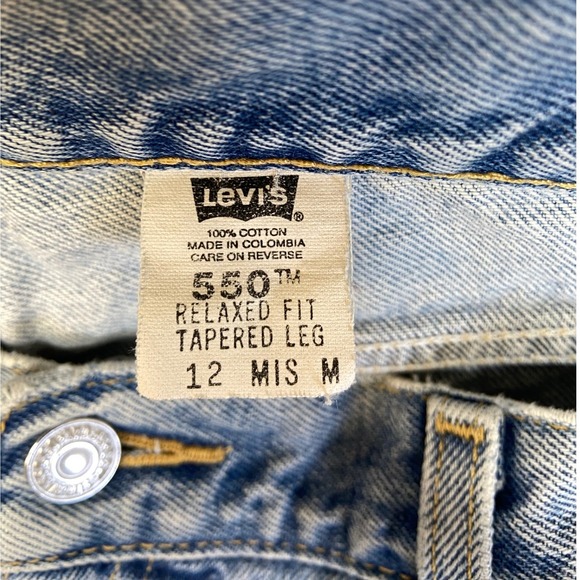 Vintage Levis 550 Relaxed Fit Tapered Leg Light Wash Jeans Womens 12 MIS M 30x30 - Picture 2 of 14